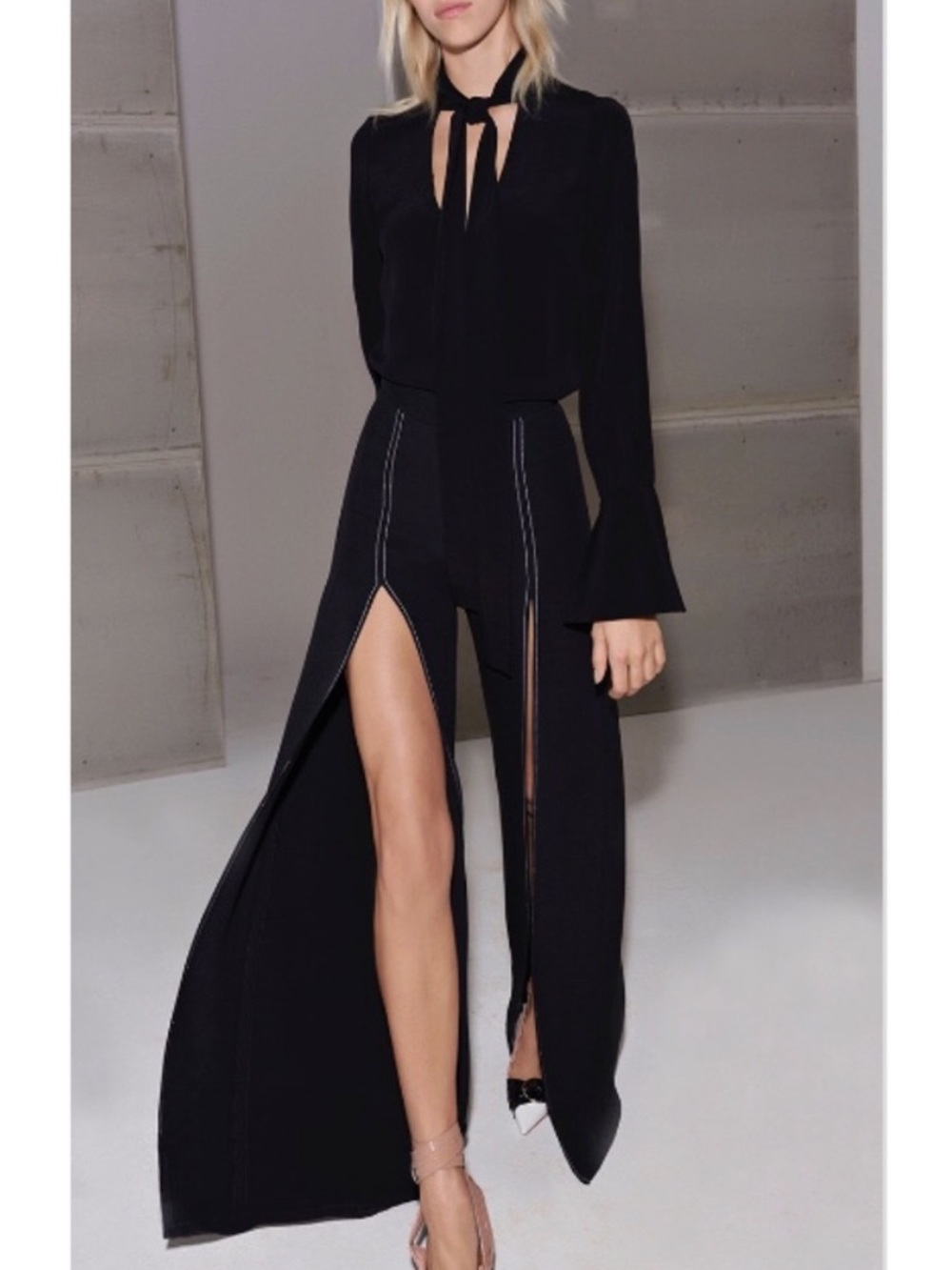 NWT Alexis Oliviera Slit Pants in Black Size XS